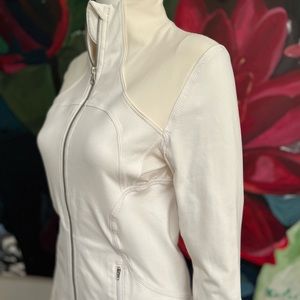 Lululemon jacket size 8 - white & yellow